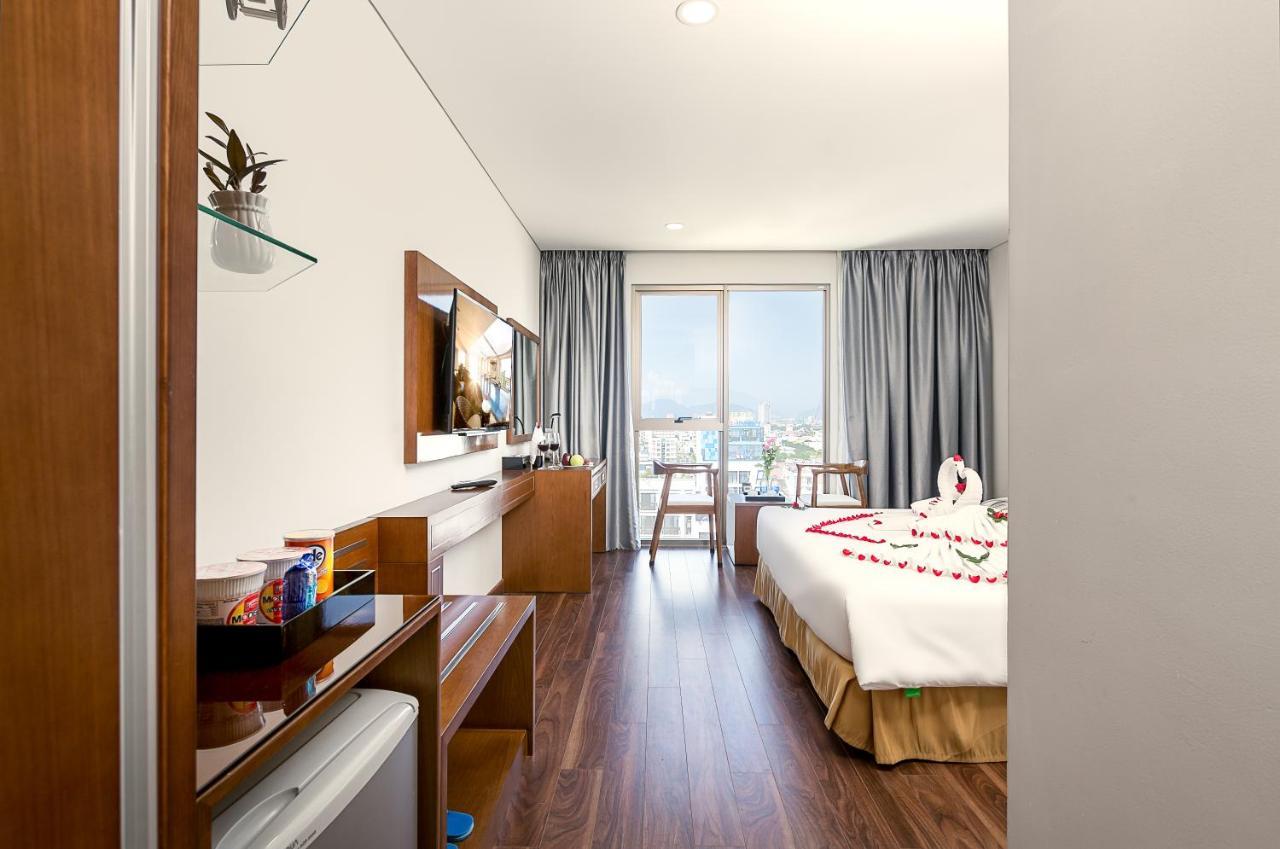 Tamarind Danang Beach Hotel מראה חיצוני תמונה