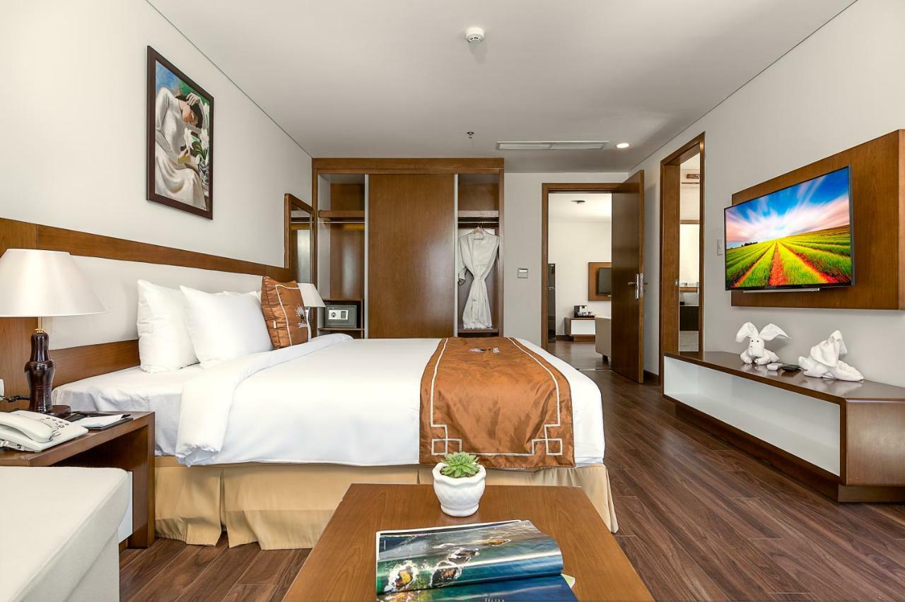 Tamarind Danang Beach Hotel מראה חיצוני תמונה